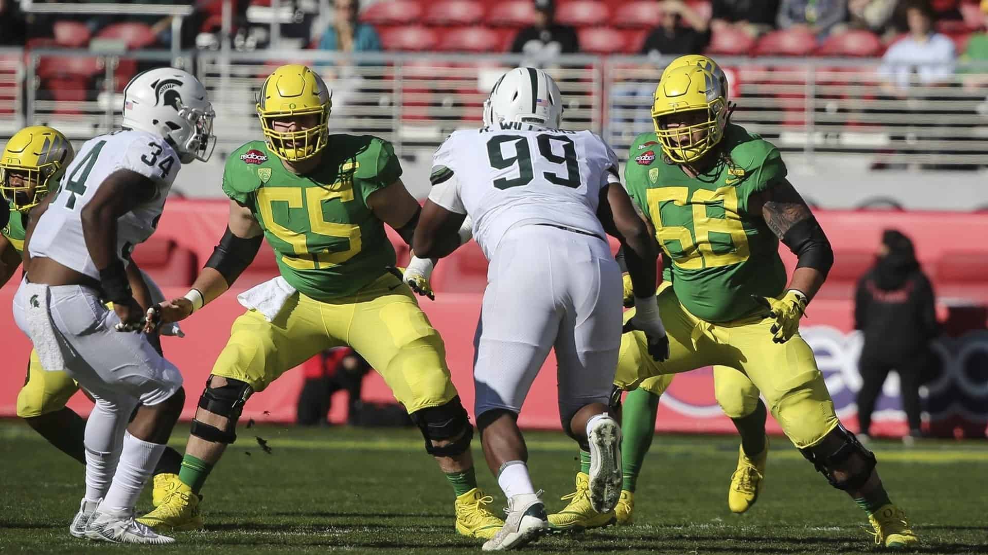 Detroit Lions' star Penei Sewell selling some of his Oregon Duck football  merchandise 