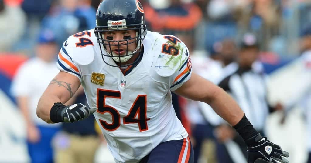 Chicago Bears: Brian Urlacher is underrated on the Top-100 Bears list