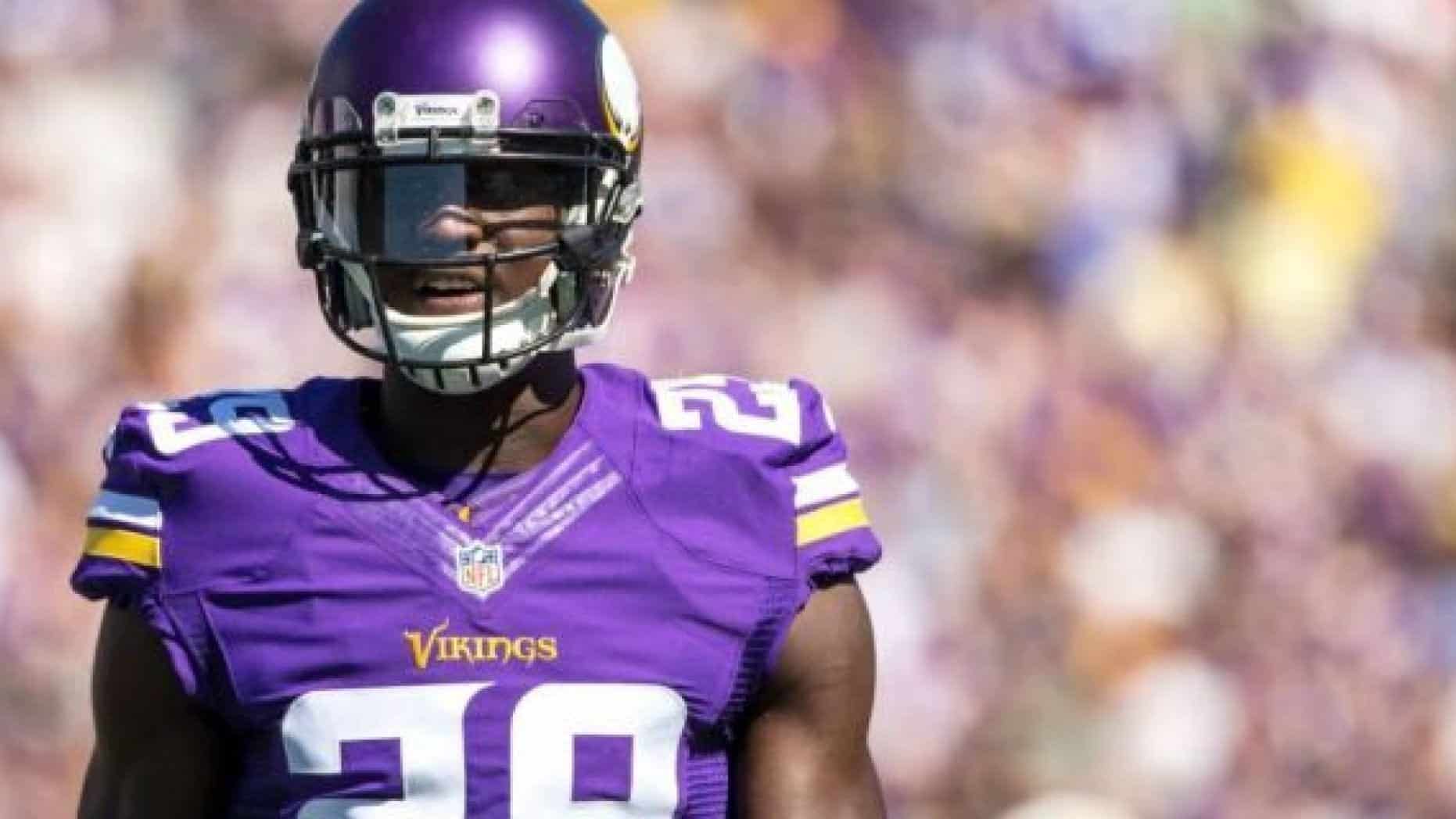 Vikings make Xavier Rhodes one of the top paid corners in the NFL