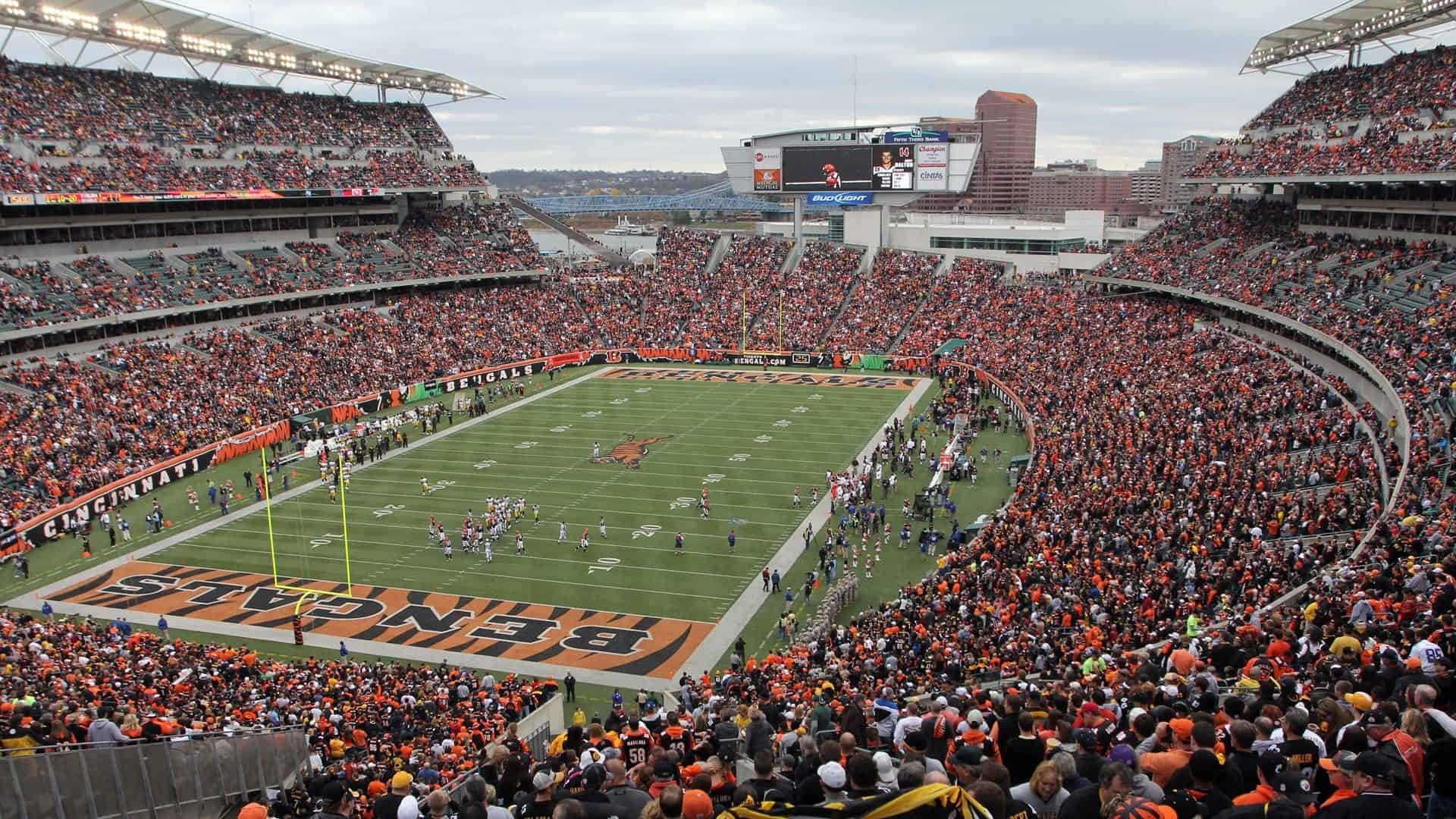 Cincinnati Bengals host San Francisco 49ers at Paul Brown Stadium