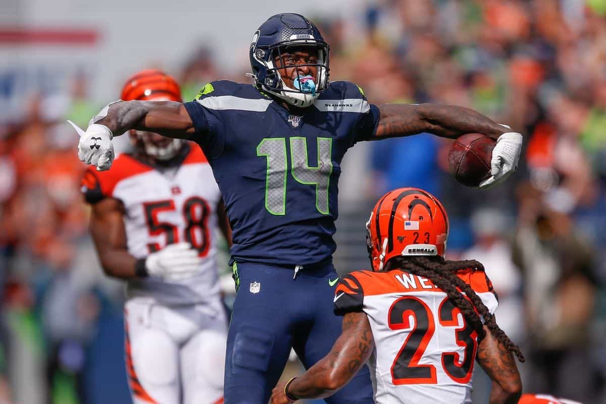 A First Look at Emmanuel Sanders and Jameis Winston in Black and