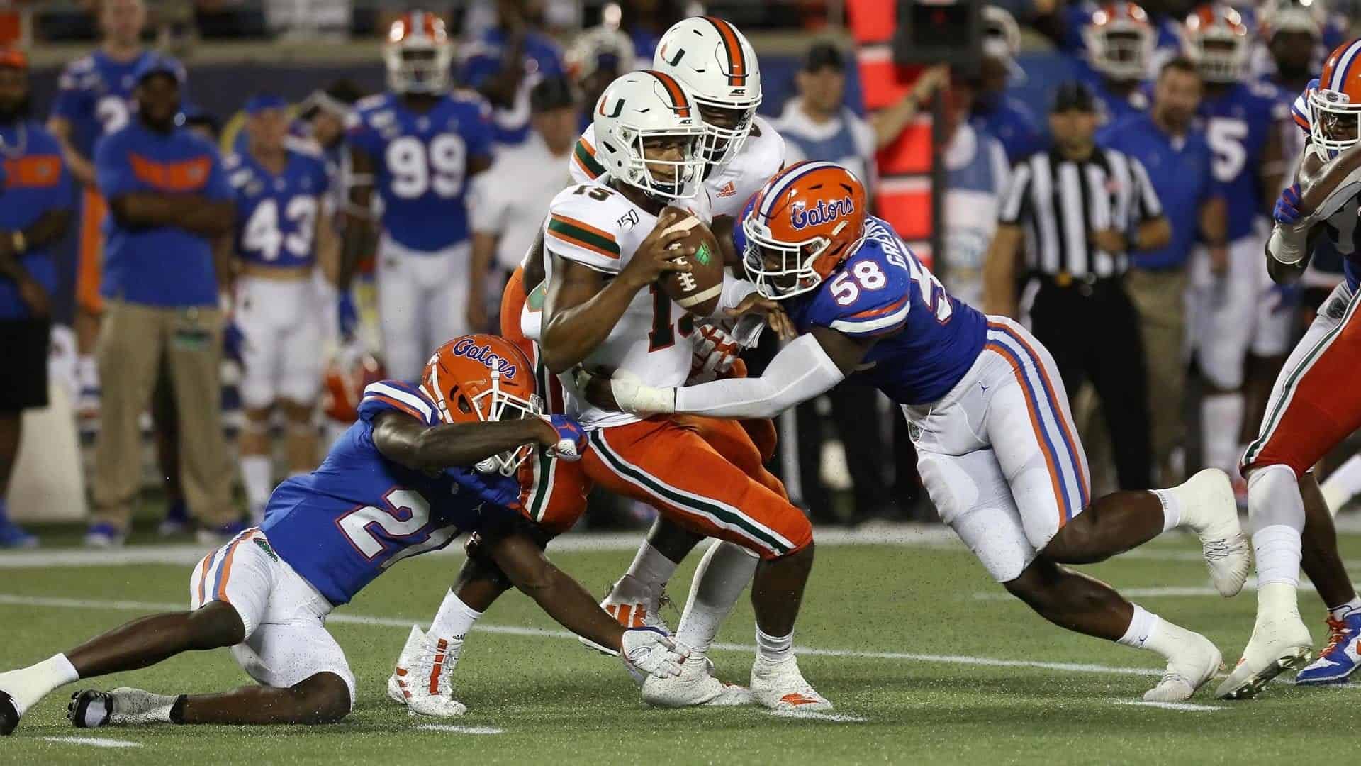 Gators DE Jabari Zuniga Wants to Prove His Versatility in Senior