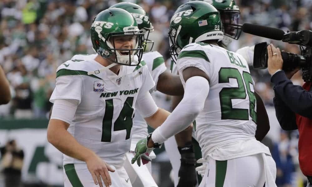 Jets Strongly Considered Keeping Sam Darnold