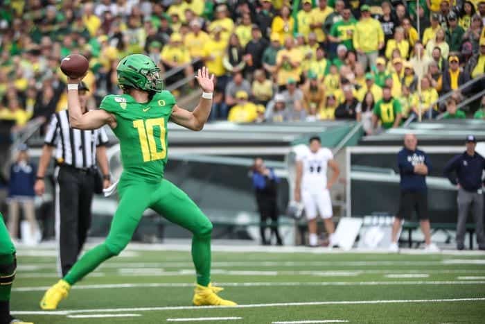 Where are the top three landing spots for Oregon's Justin Herbert?