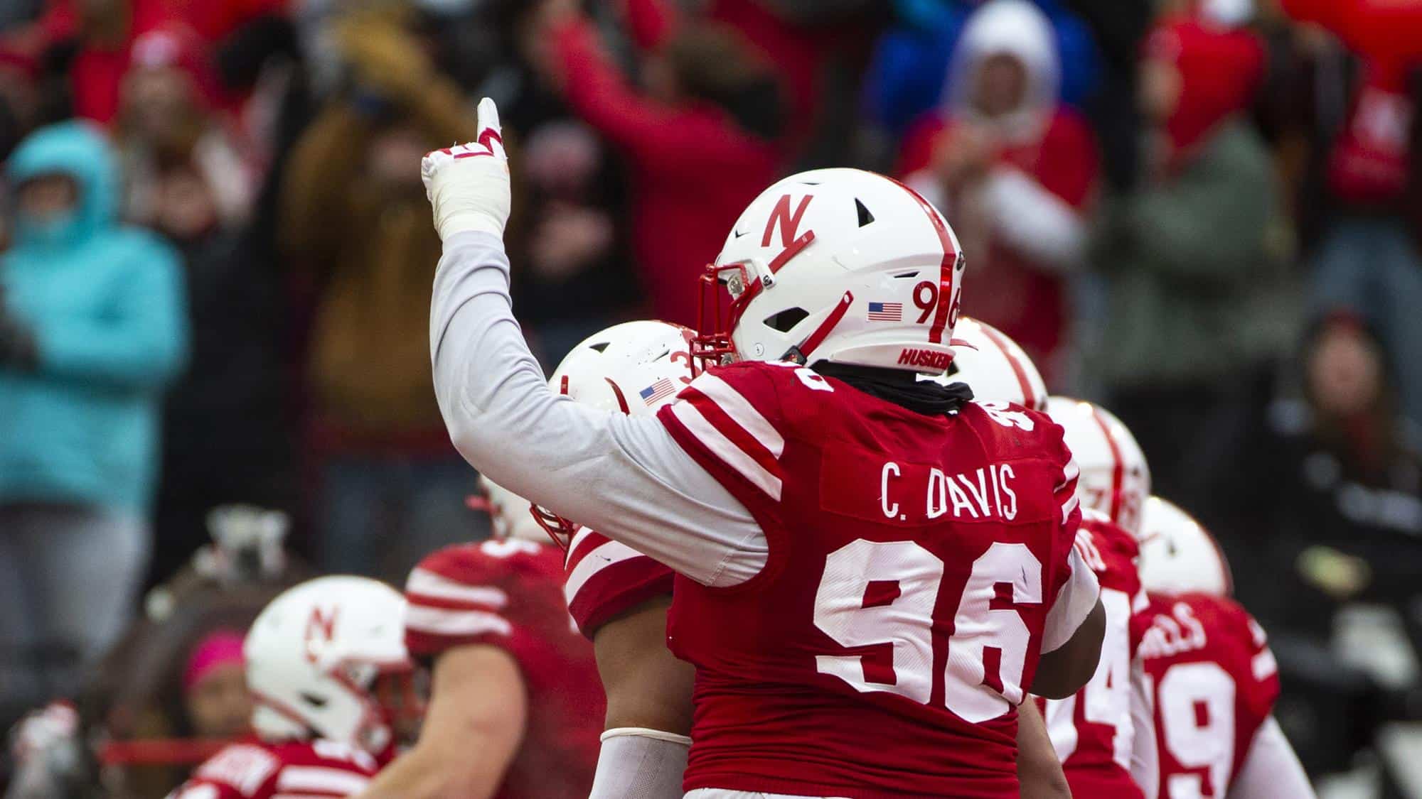 Davis twins, Compton, Carter among Huskers making NFL rosters