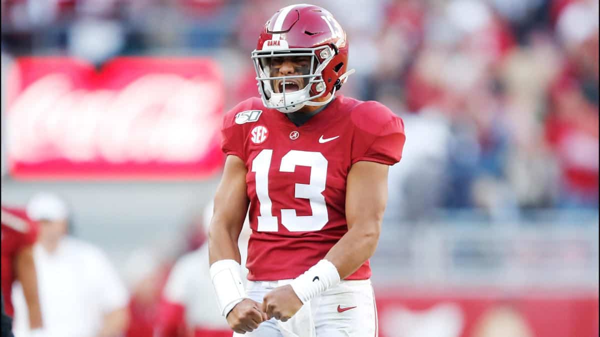 Jalen Hurts and Tua Tagovailoa in Alabama QB controversy. Let's track it. 