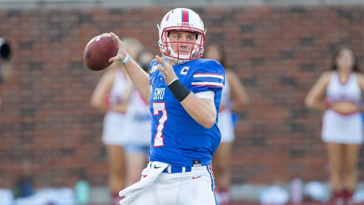 Former Texas QB Shane Buechele announces transfer to SMU