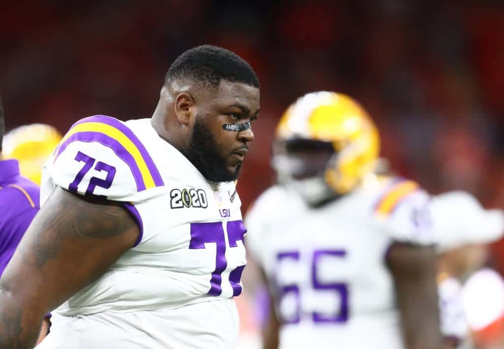 LSU nose tackle Tyler Shelvin doesn't make trip with team to Florida