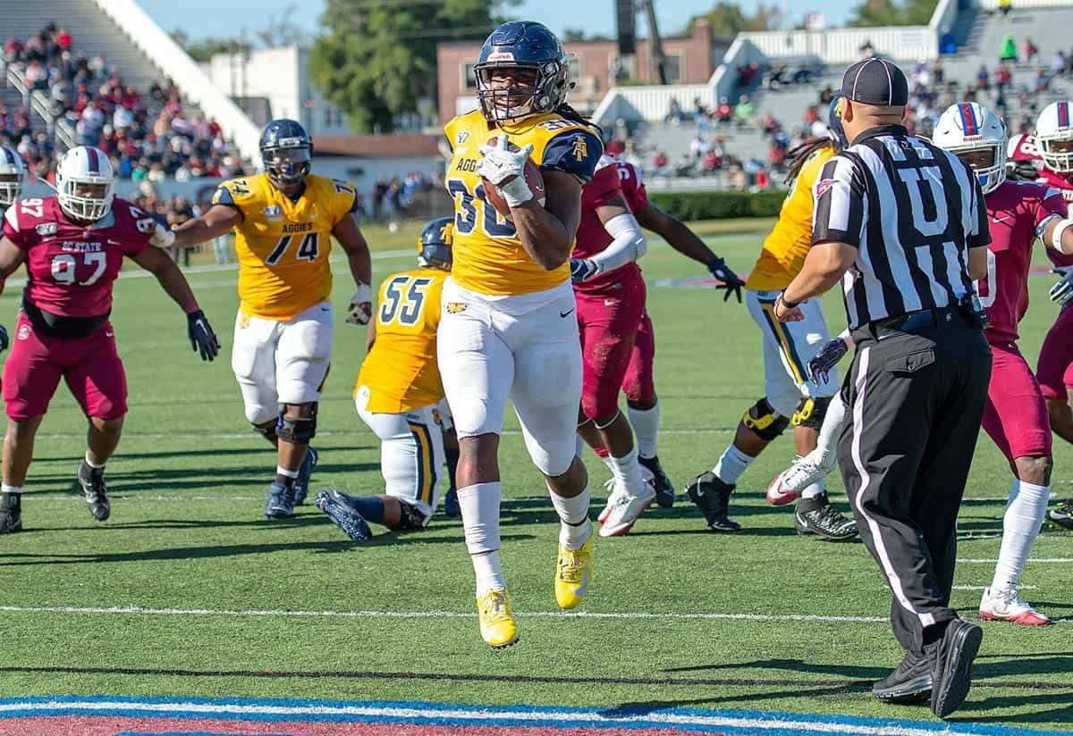 Chicago Bears have unearthed star players from HBCUs, including Walter  Payton & Tarik Cohen