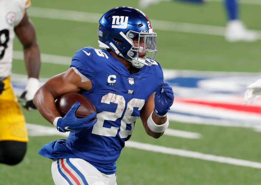 Giants fear Saquon Barkley tore ACL in right knee