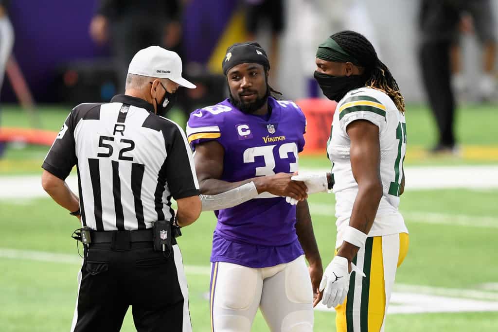 Referee Adrian Hill announces a penalty in the first quarter during News  Photo - Getty Images