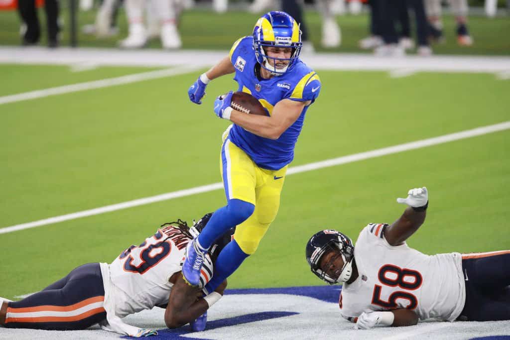 Robert Woods of the Los Angeles Rams catches the ball against the