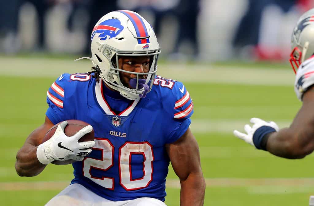 Week 9 fantasy football waiver wire pickups, trade candidates and