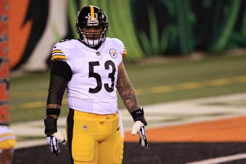 Steelers' Pouncey agrees to extension, becomes highest-paid center