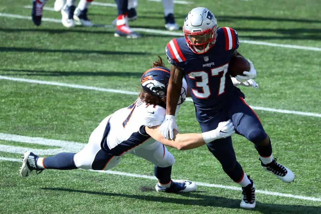 Patriots' 2021 schedule finalized: Matchups with Bucs, Browns, and