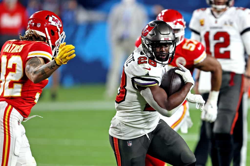 Leonard Fournette Tampa Bay Buccaneers run Super Bowl 2021 Images