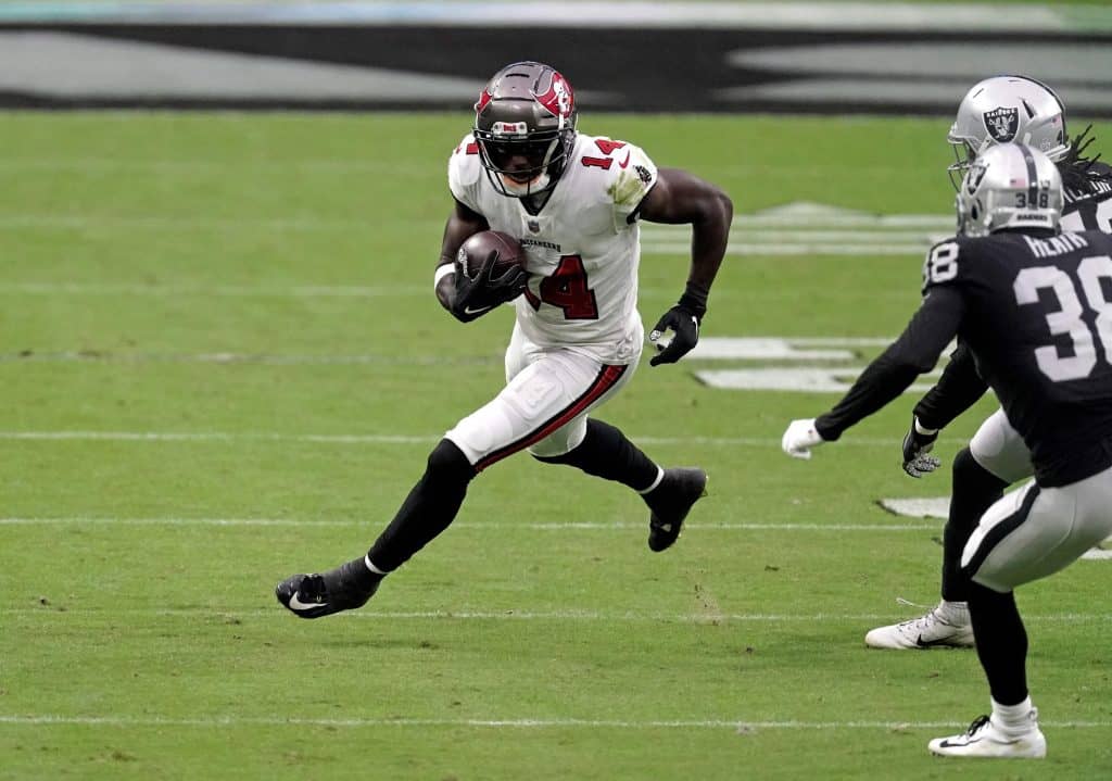 Raiders must be aggressive if Chris Godwin is done with Bucs