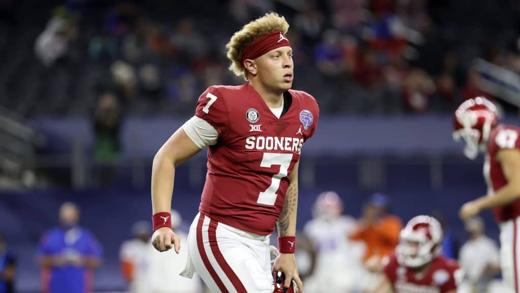 2022 NFL Mock Draft: Houston Texans select Notre Dame S Kyle Hamilton at  No. 3 overall, Desmond Ridder lands in Denver at Pick No. 9, NFL Draft