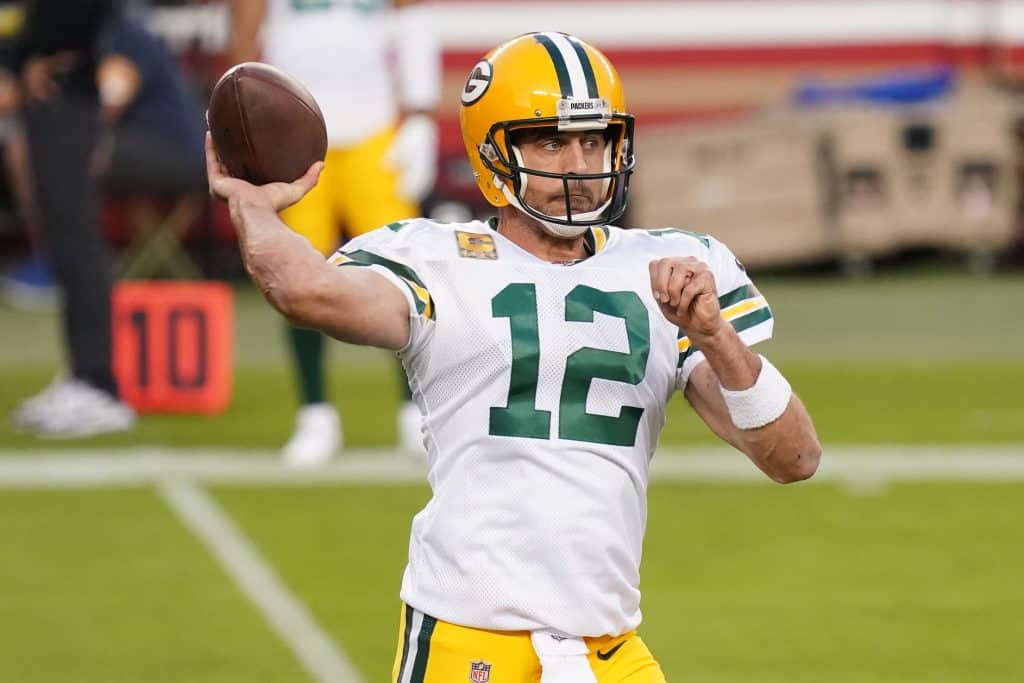 Packers QB Aaron Rodgers kept Jordan Love in the loop during