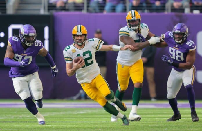 Is Aaron Rodgers playing today vs. the Rams?