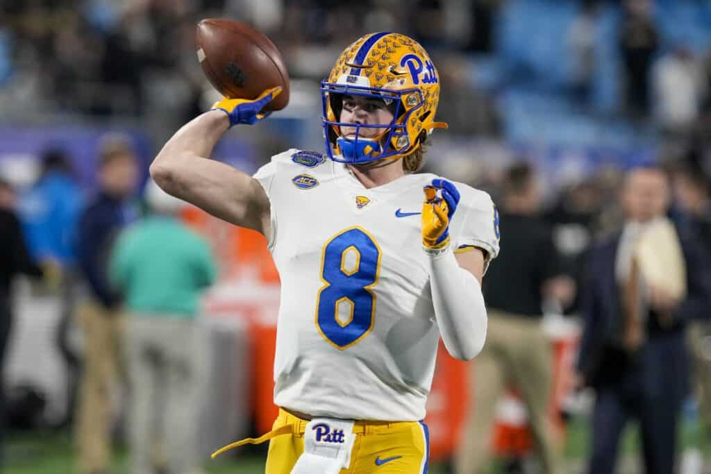 Pitt QB Kenny Pickett Won't Play in Peach Bowl - Pittsburgh Sports Now