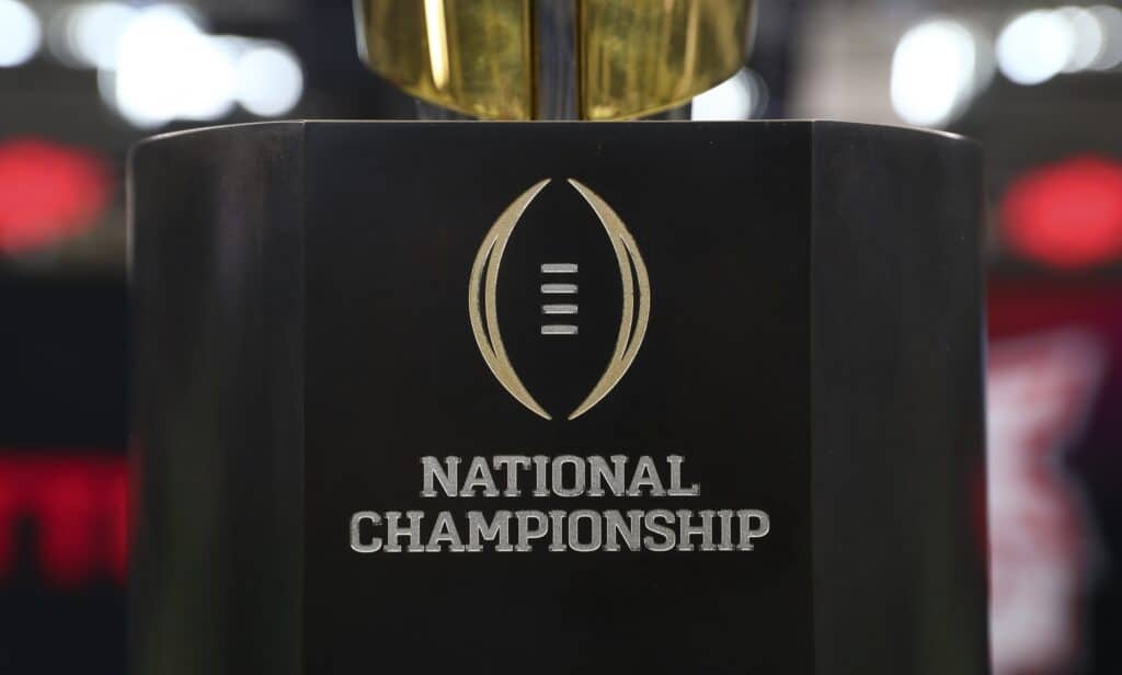 WHO HAS WON THE MOST COLLEGE FOOTBALL NATIONAL TITLES visual data 8