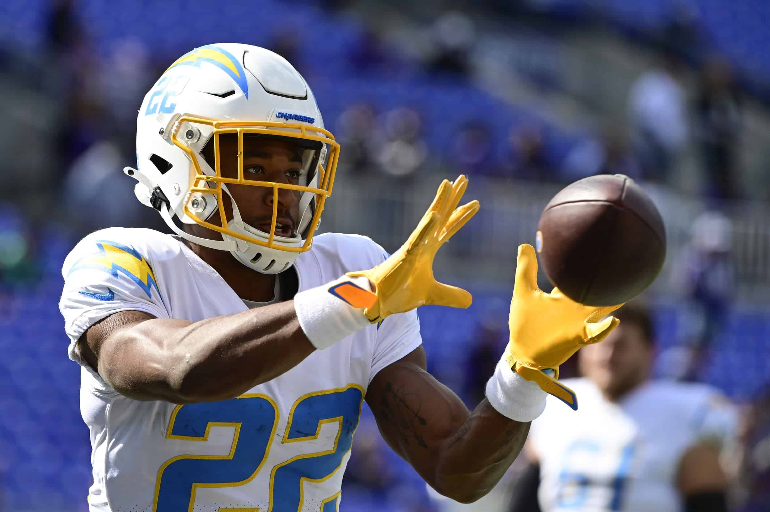 Las Vegas Raiders vs. Los Angeles Chargers Start 'Em, Sit 'Em: Players To  Target Include Jakobi Meyers, Joshua Kelley, Quentin Johnston, and Others