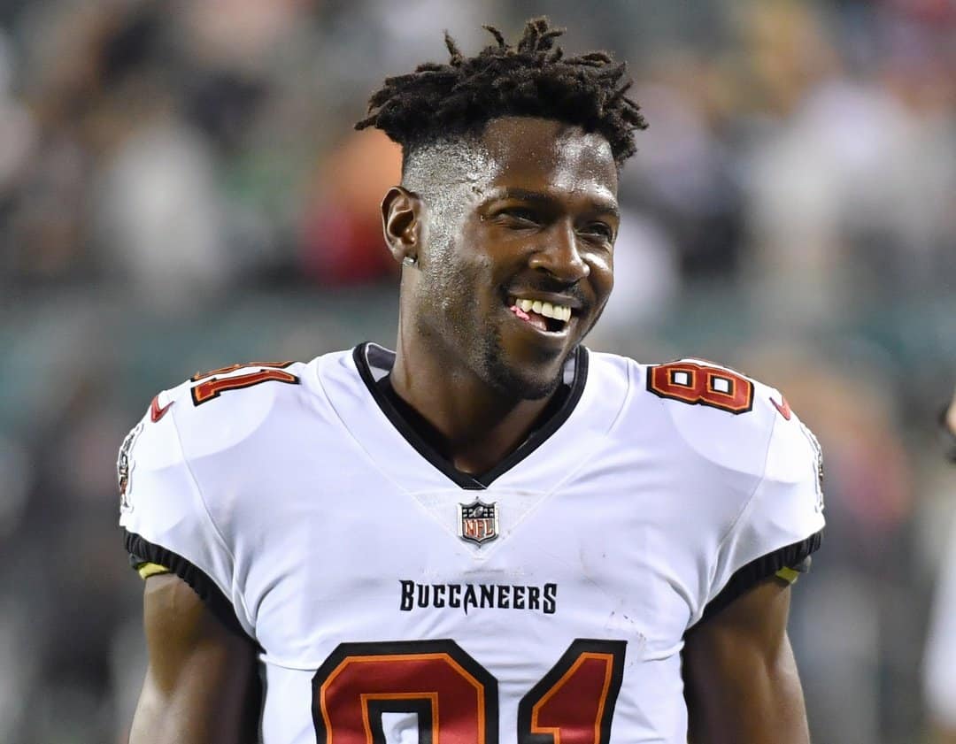 Bruce Arians questions Antonio Brown's decision-making