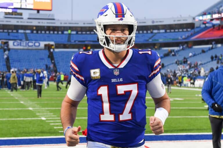 Top 100 NFL Players of 2021: Bills' Josh Allen rockets into top 10