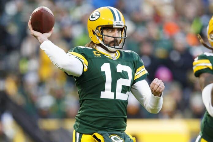 Green Bay Packers land Aaron Rodgers top WR talent in 2022 mock