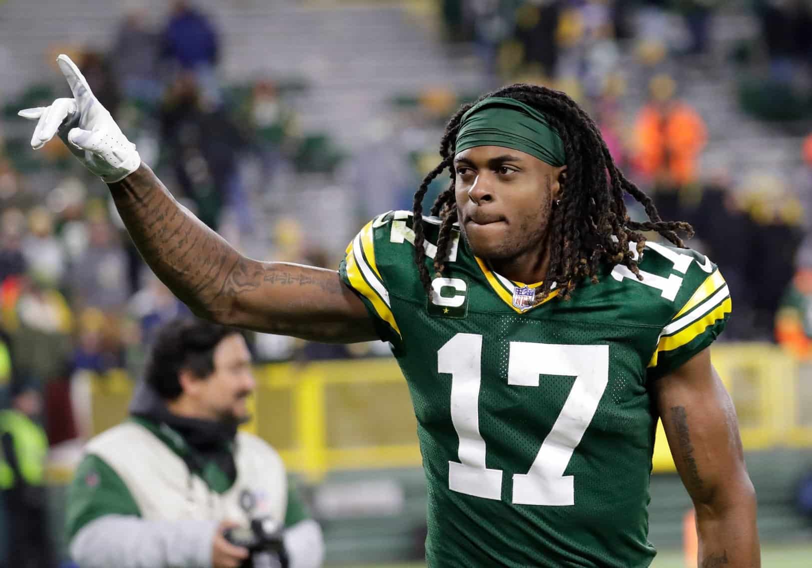 Is Davante Adams playing today vs. the Bears?