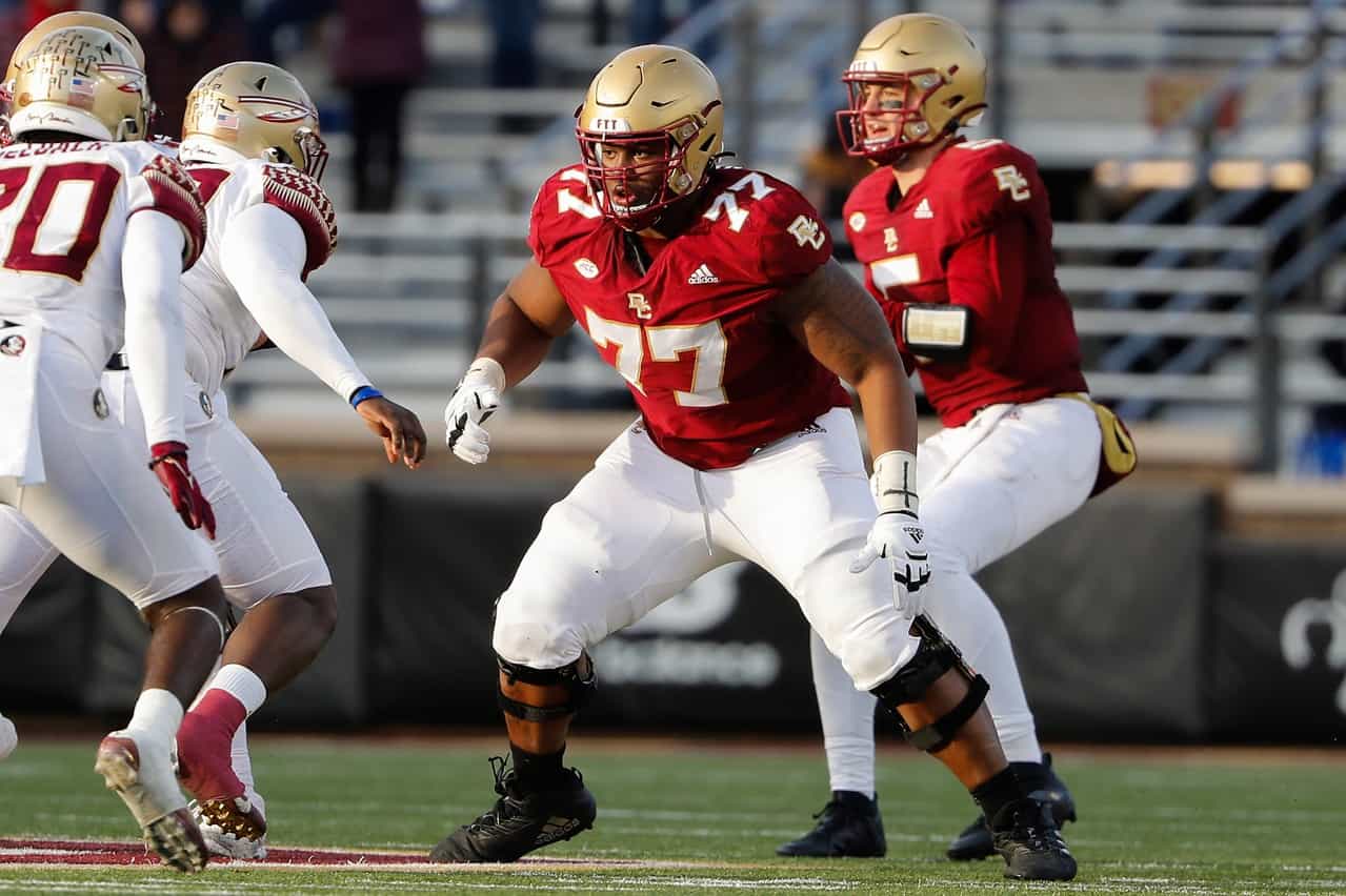 Cardinals rookie offensive linemen Lecitus Smith, Marquis Hayes