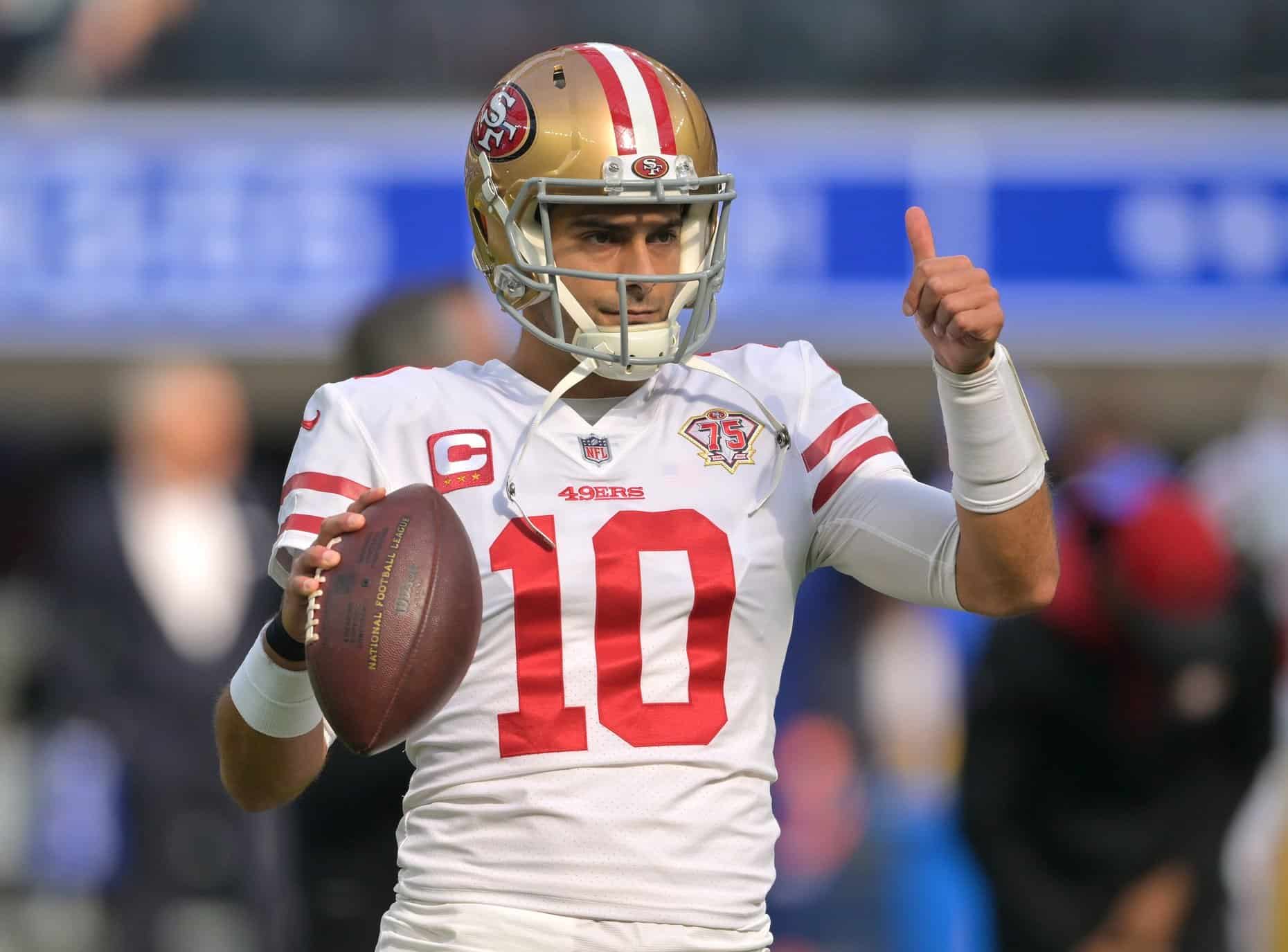 49ers QB Jimmy Garoppolo dealing with injured right thumb