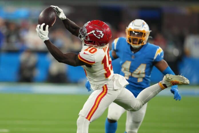 Is Tyreek Hill playing tonight vs. the Steelers?