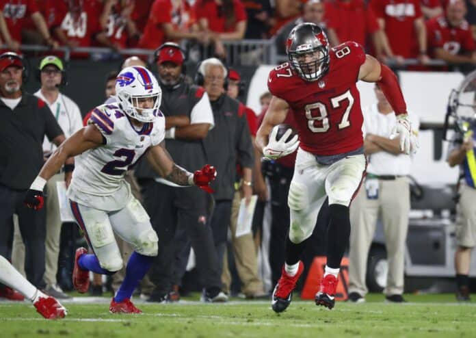 Fantasy Football Tight End Rankings for Wild Card Round (January 11th)