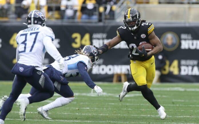 NFL DFS Picks Wild Card Round: Najee Harris, Darrel Williams, or Clyde Edwards-Helaire?