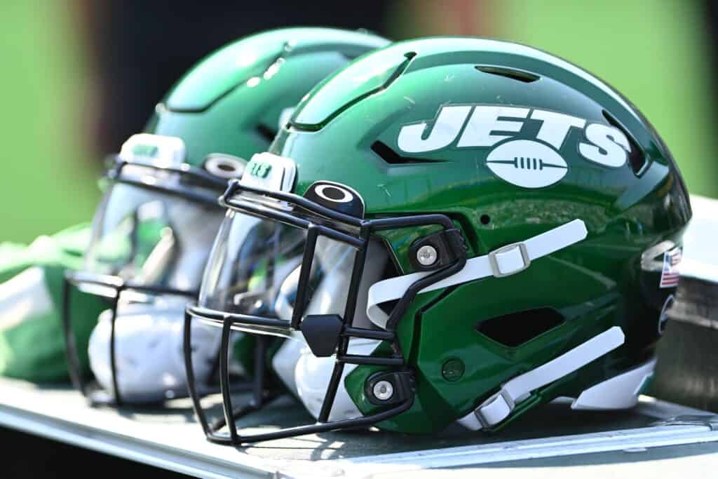 New York Jets 2022 Mock Draft: Reloading the OLine and Secondary