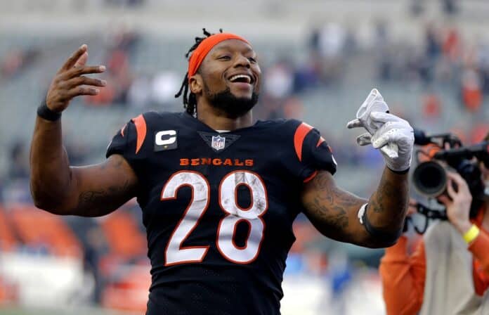 Is Joe Mixon playing today vs. the Browns? Latest news on Bengals RB