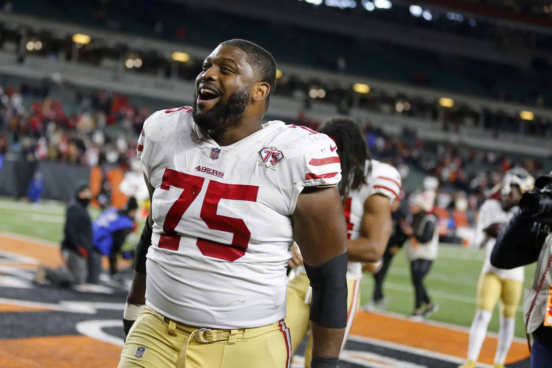 Laken Tomlinson tops long list of pending 49ers free agents – KNBR