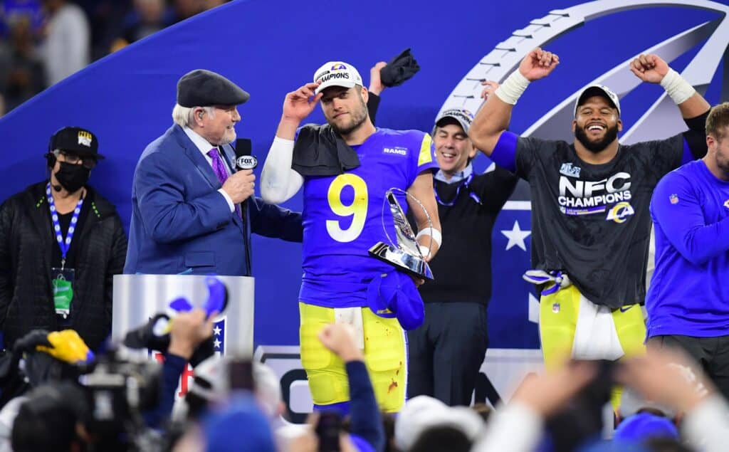 Detroit Rams?' Odd Super Bowl shirts sold for Stafford fans