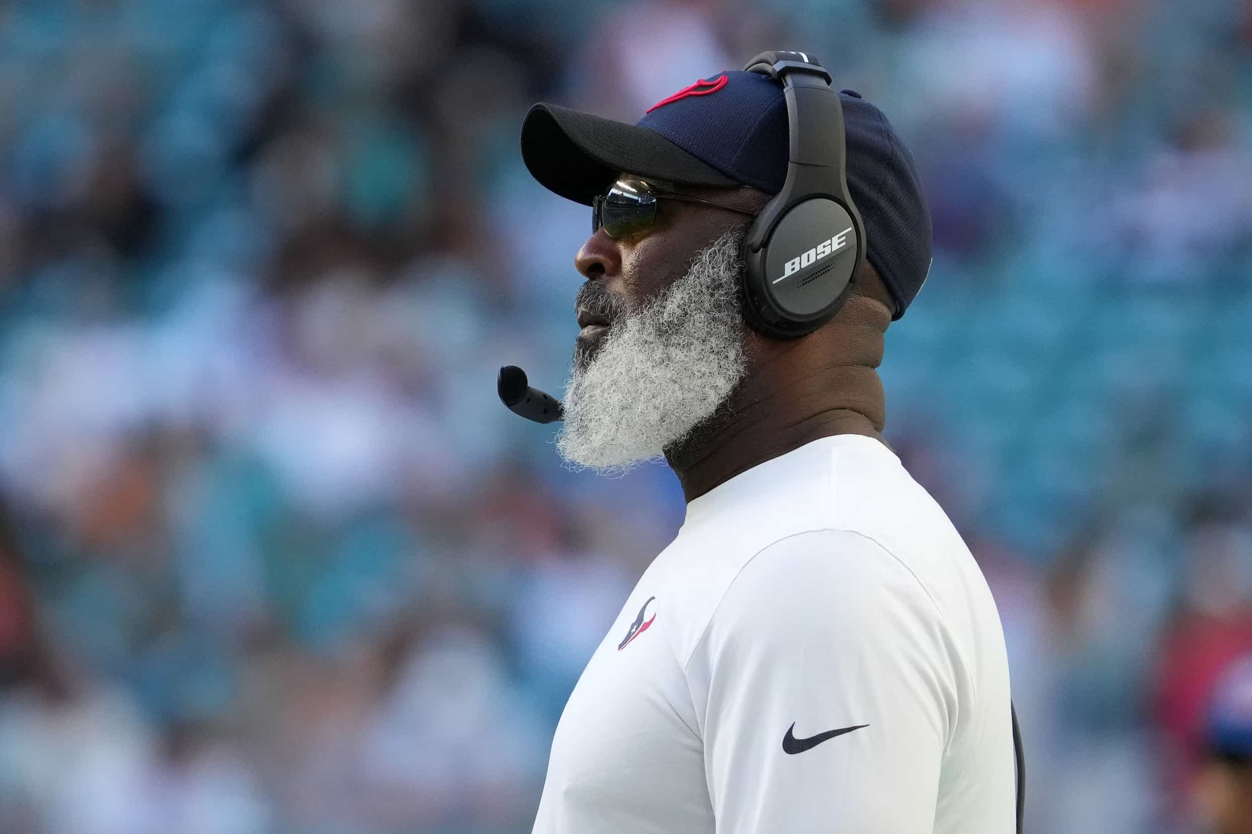 Former Bears, Illini Head Coach Lovie Smith Lands New Gig - On Tap Sports  Net