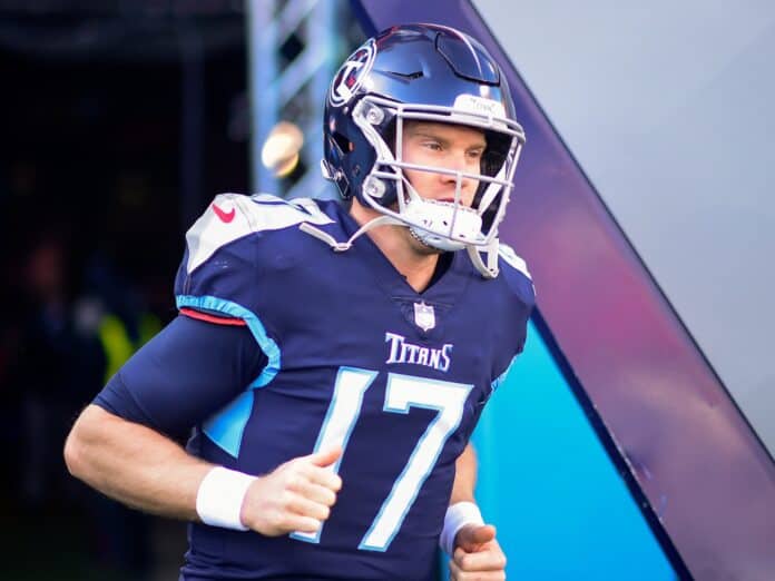 Tennessee Titans plan to stick with QB Ryan Tannehill in 2022