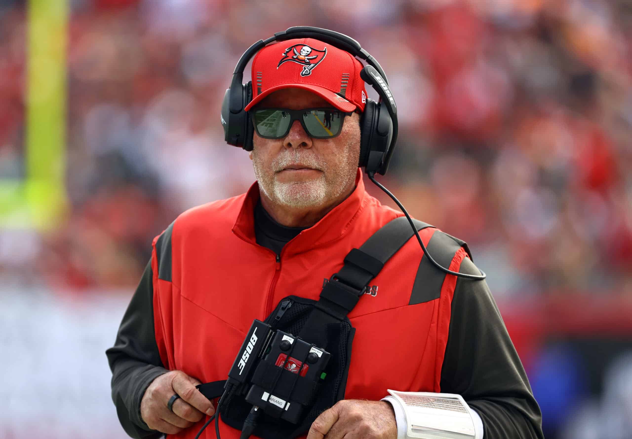 Retiring as Coach, Bruce Arians Joins the Buccaneers' Front Office - The  New York Times