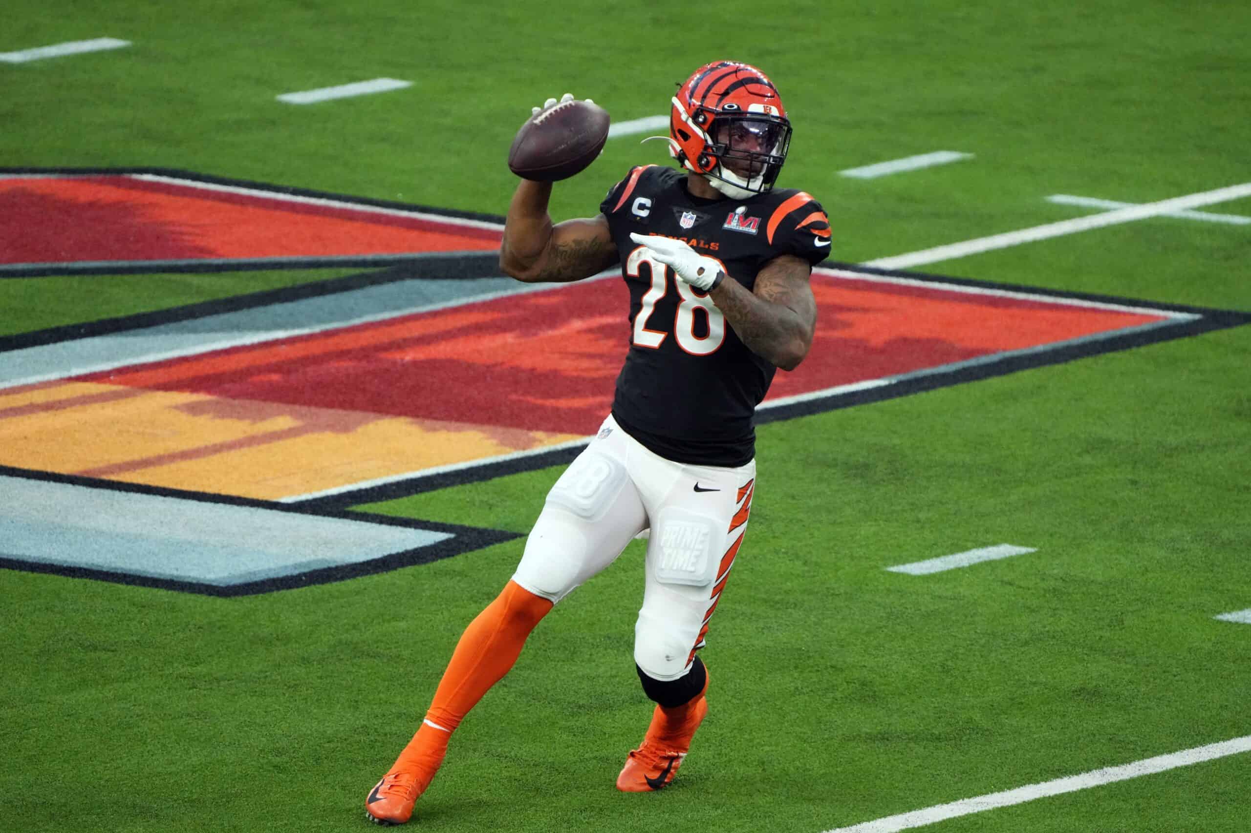 Joe Mixon's fantasy outlook and projection for 2022