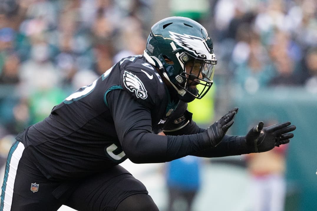 Philadelphia Eagles: How Josh Sweat's extension affects Derek Barnett