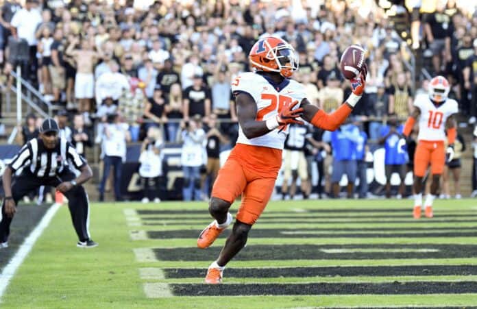 Illinois 2022 NFL Draft Scouting Reports include Kerby Joseph, Vederian Lowe, and Brandon Peters