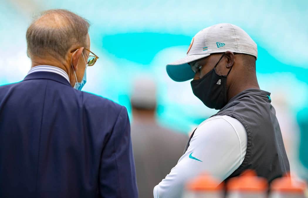 Brian Flores Accuses Dolphins Owner Stephen Ross of Bribing Him to