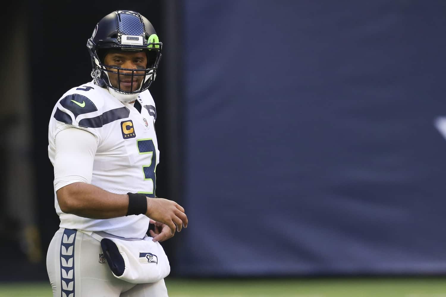 Russell Wilson finds Jerry Jeudy on fourth down for 21-yard touchdown