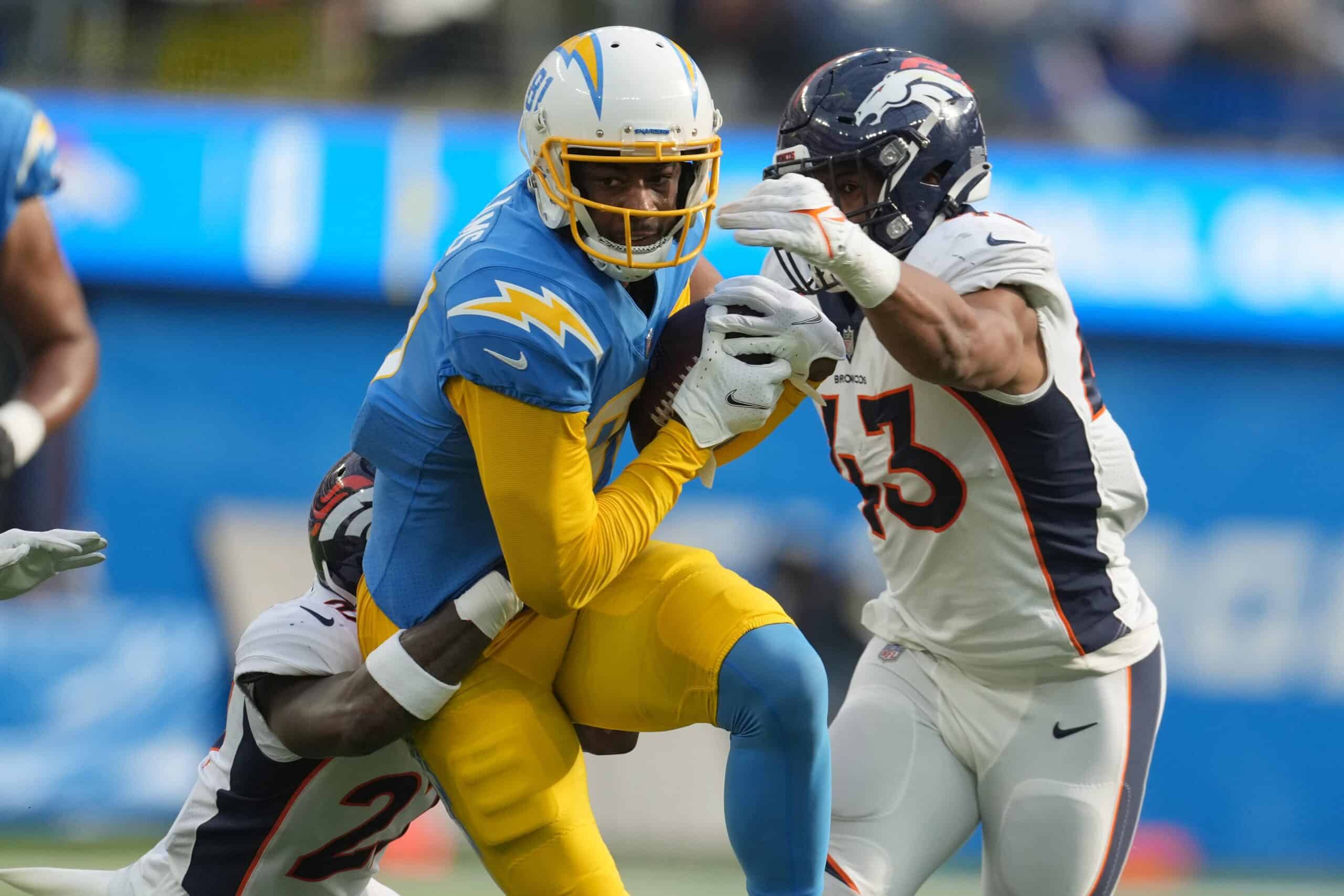 Is Keenan Allen Still Ahead of Mike Williams in Fantasy Football Value in  2022?