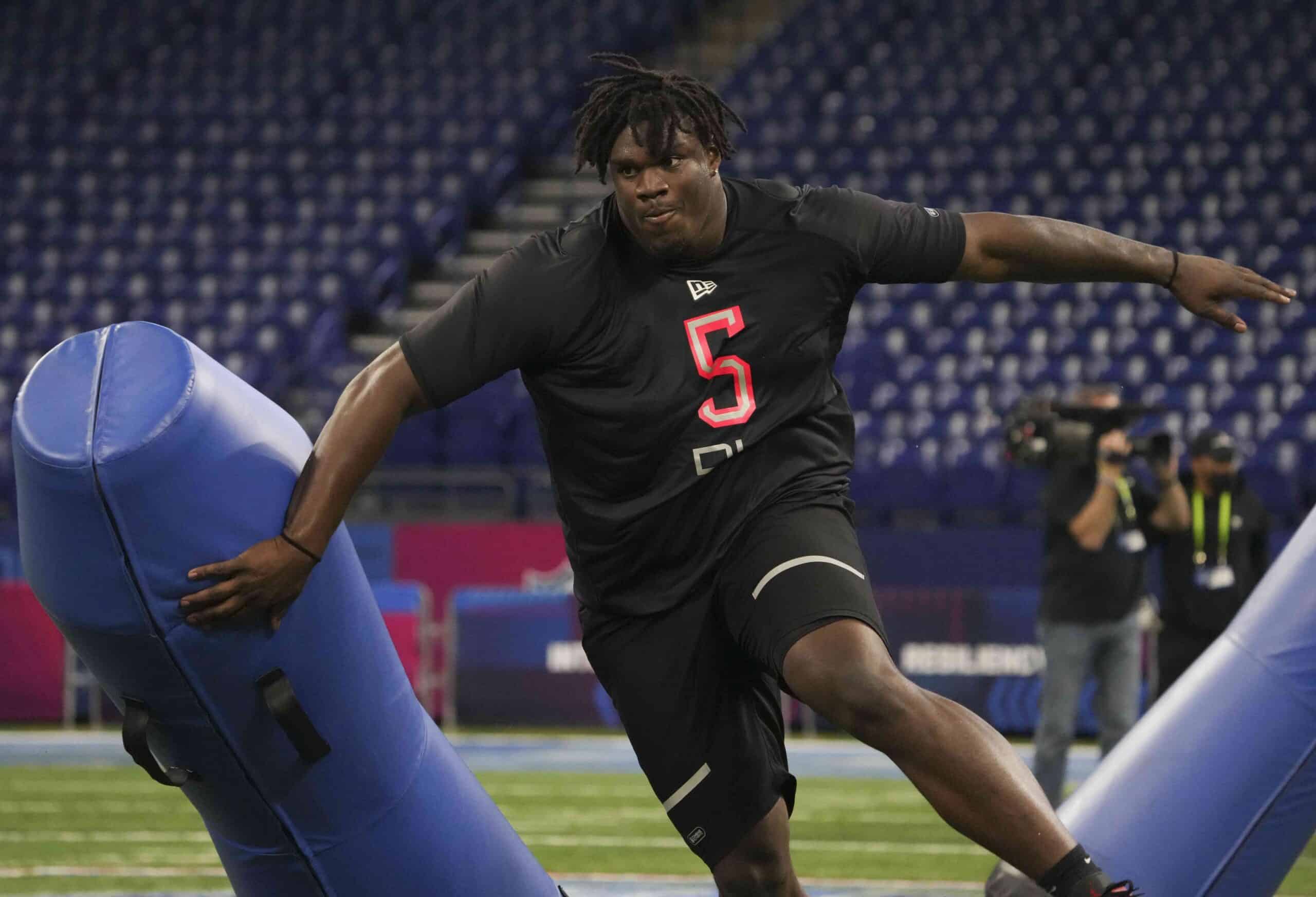 Jordan Davis exceeds expectations at the 2022 NFL Scouting Combine